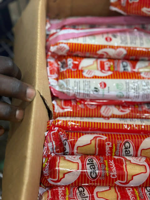The Snack That Never Left Traffic: Nigeria's ₦11 Billion Battle for the On-the-Go Bite